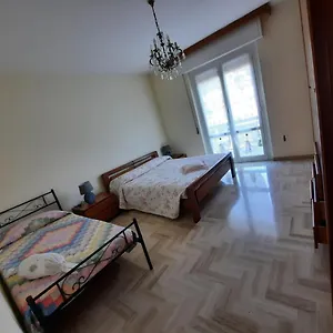 https://a-ca-da-luisa.hotelitalianriviera.com